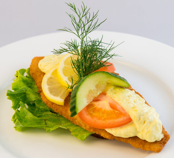 Butter-fried filler of plaice with remulade